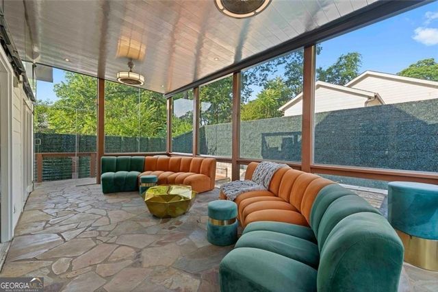 1060 Mcdaniel Street SW, Atlanta, GA 30310