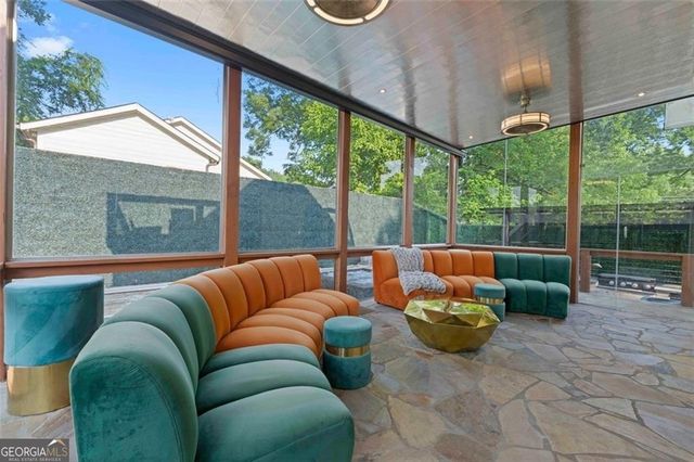 1060 Mcdaniel Street SW, Atlanta, GA 30310