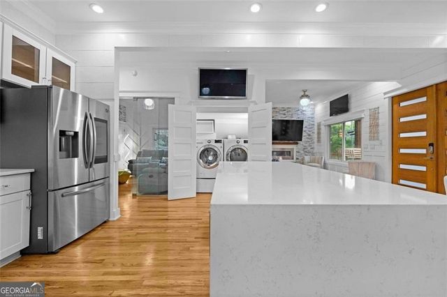 1060 Mcdaniel Street SW, Atlanta, GA 30310