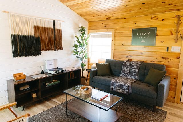 8086-8225 KY-15, Pine Ridge, KY 41360