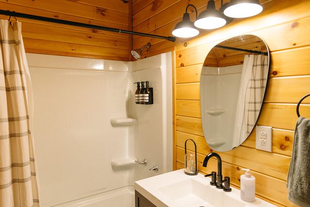 8086-8225 KY-15, Pine Ridge, KY 41360