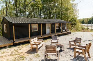 8086-8225 KY-15, Pine Ridge, KY 41360