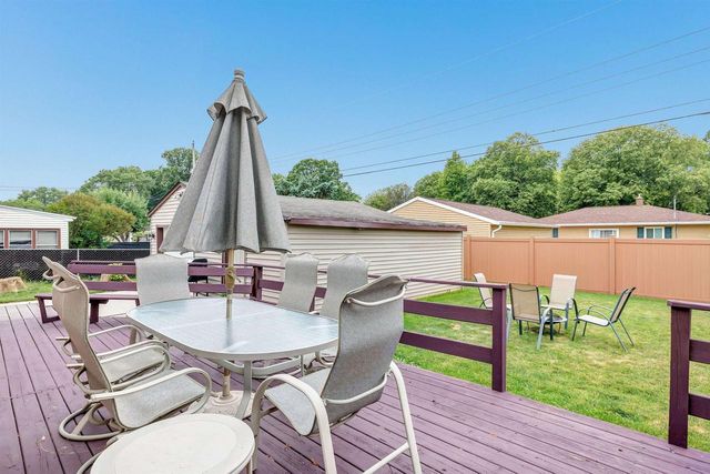 1606 14TH AVENUE, Green Bay, WI 54303
