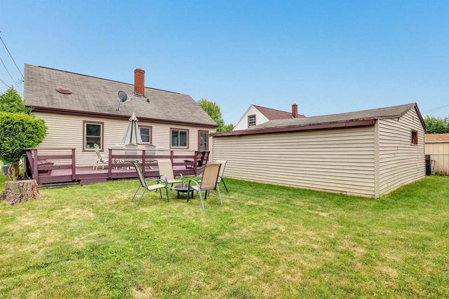 1606 14TH AVENUE, Green Bay, WI 54303