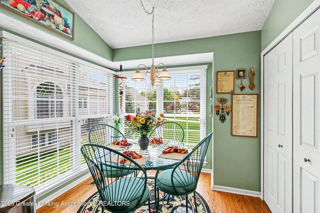 1930 Creek Landing, Haslett, MI 48840
