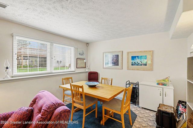 1930 Creek Landing, Haslett, MI 48840