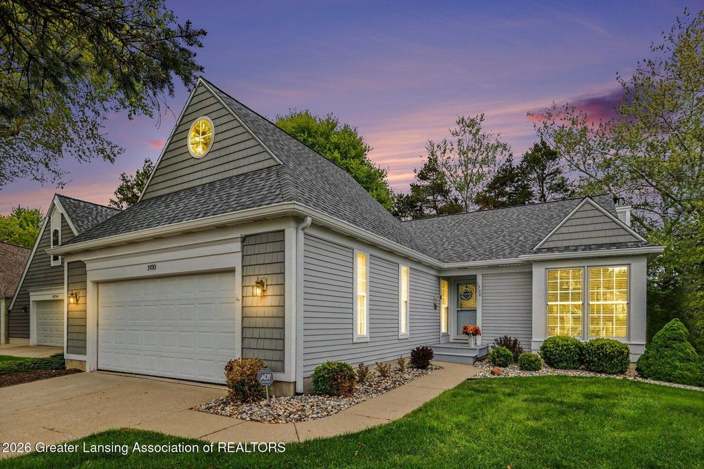 1930 Creek Landing, Haslett, MI 48840