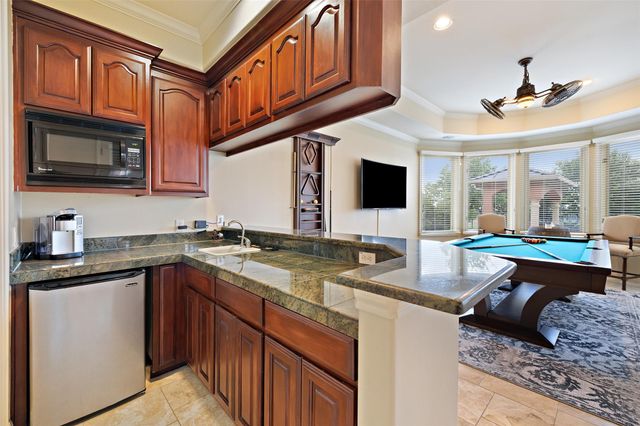 25616 Kahala Sunset CT, Spicewood, TX 78669