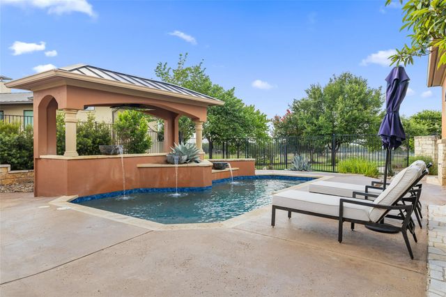 25616 Kahala Sunset CT, Spicewood, TX 78669