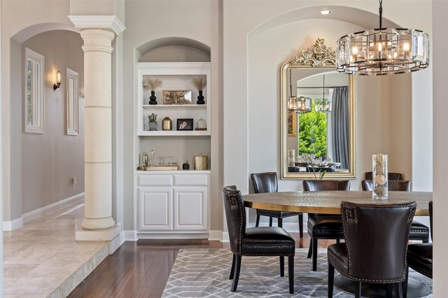 25616 Kahala Sunset CT, Spicewood, TX 78669