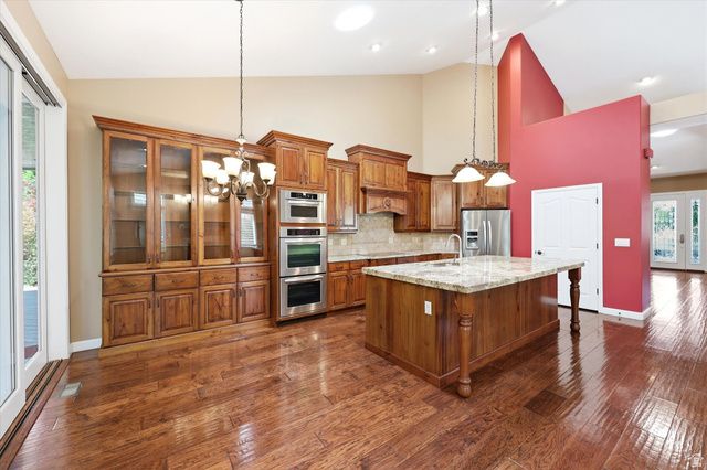 1475 W IRON PORT DR, South Jordan, UT 84095