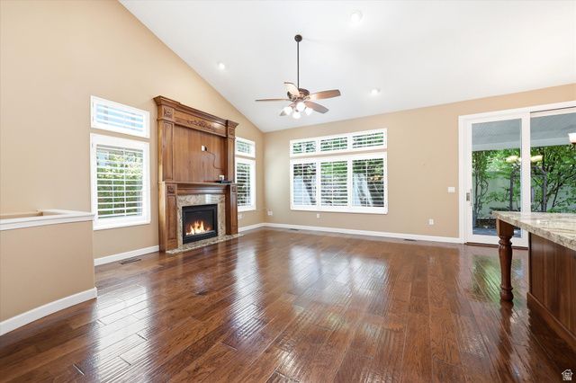 1475 W IRON PORT DR, South Jordan, UT 84095