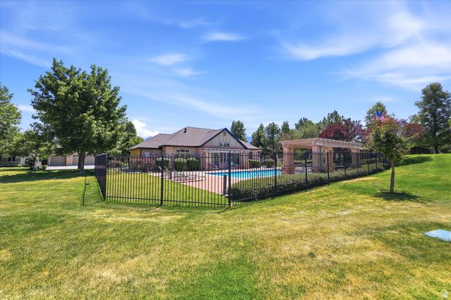1475 W IRON PORT DR, South Jordan, UT 84095