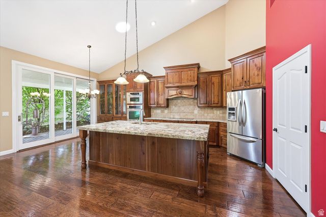 1475 W IRON PORT DR, South Jordan, UT 84095
