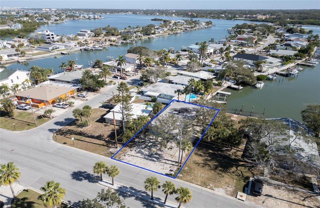 717 E GULF BOULEVARD 2, Indian Rocks Beach, FL 33785