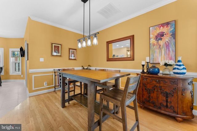 248 CARRIAGE CHASE CIR, Warrenton, VA 20186