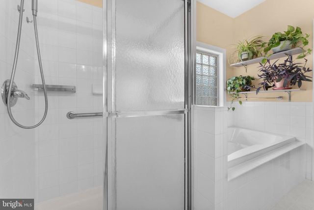 248 CARRIAGE CHASE CIR, Warrenton, VA 20186