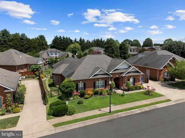 248 CARRIAGE CHASE CIR, Warrenton, VA 20186