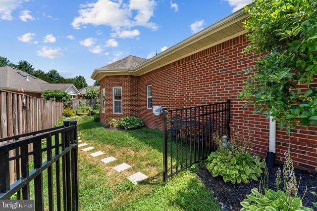 248 CARRIAGE CHASE CIR, Warrenton, VA 20186