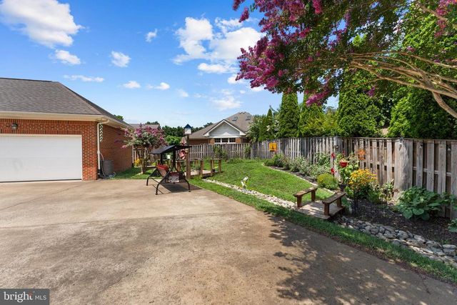 248 CARRIAGE CHASE CIR, Warrenton, VA 20186