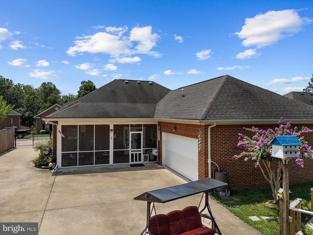 248 CARRIAGE CHASE CIR, Warrenton, VA 20186