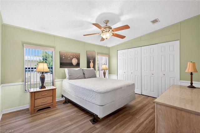 10220 Wales LOOP, Bonita Springs, FL 34135