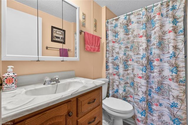 10220 Wales LOOP, Bonita Springs, FL 34135