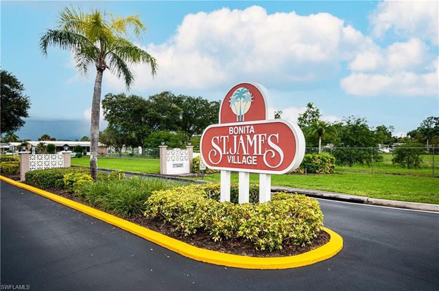 10220 Wales LOOP, Bonita Springs, FL 34135