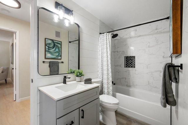 601 Portofino Lane, Foster City, CA 94404