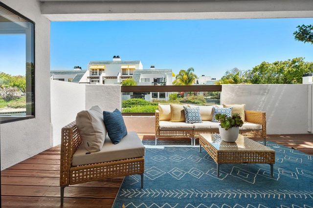 601 Portofino Lane, Foster City, CA 94404
