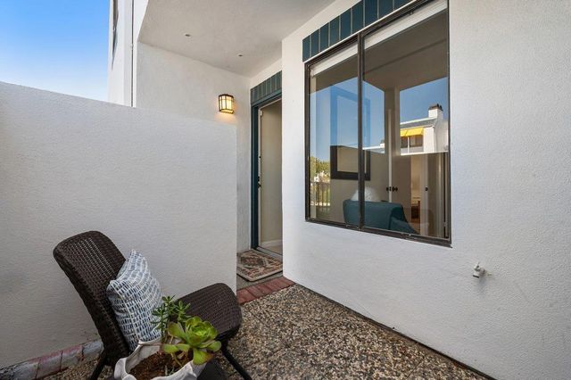 601 Portofino Lane, Foster City, CA 94404
