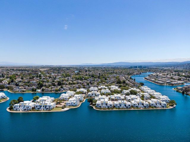 601 Portofino Lane, Foster City, CA 94404