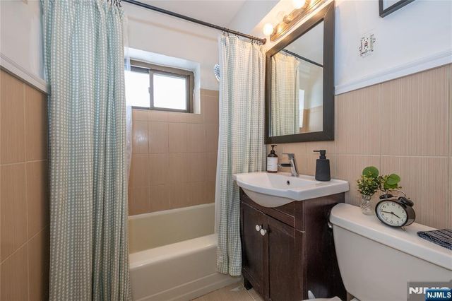 3071 Edwin 2F, Fort Lee, NJ 07024