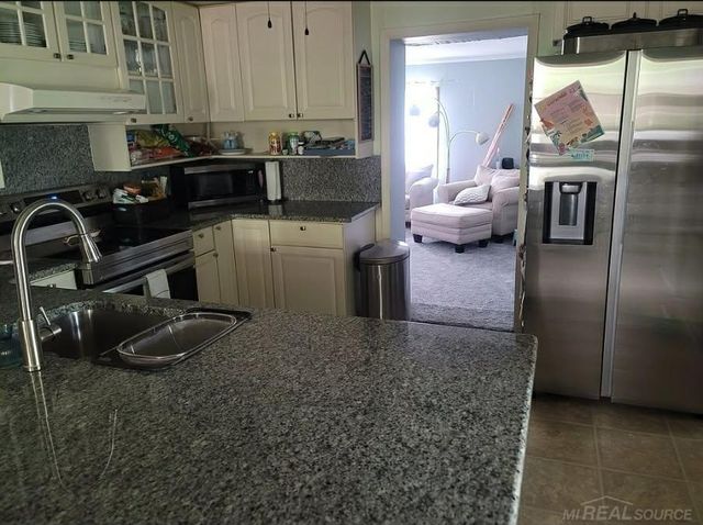 7127 Lake Street, Lexington, MI 48450