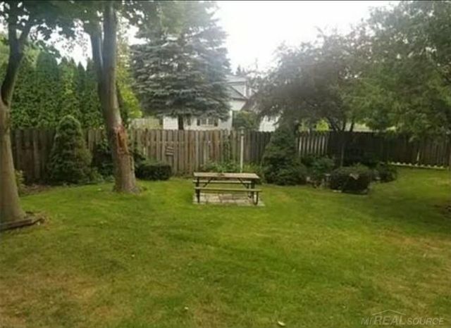 7127 Lake Street, Lexington, MI 48450