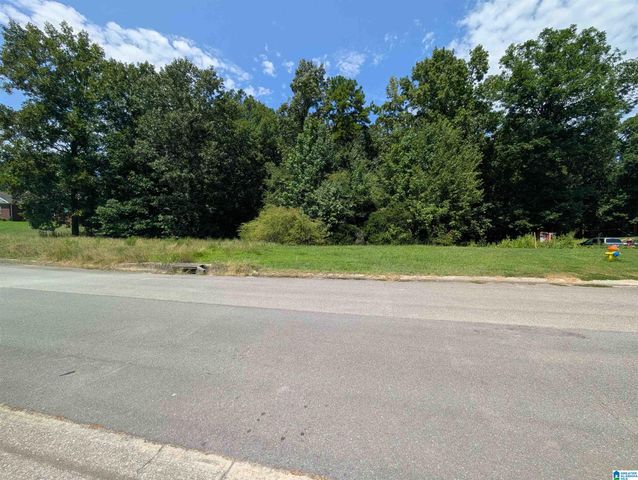 2463 HEMLOCK DRIVE, Hueytown, AL 35023
