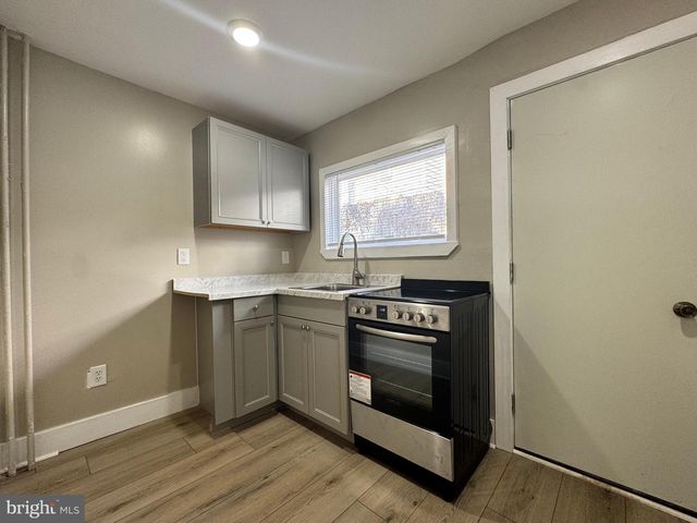 3110 AGATE ST, Philadelphia, PA 19134