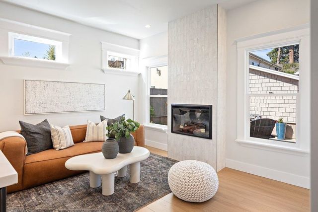 1634 Blake St, Berkeley, CA 94703