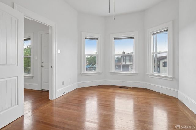 556 Baden Avenue, South San Francisco, CA 94080
