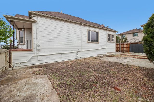 556 Baden Avenue, South San Francisco, CA 94080
