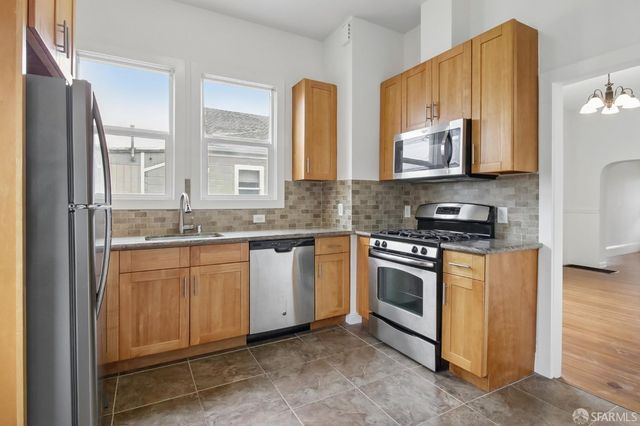 556 Baden Avenue, South San Francisco, CA 94080