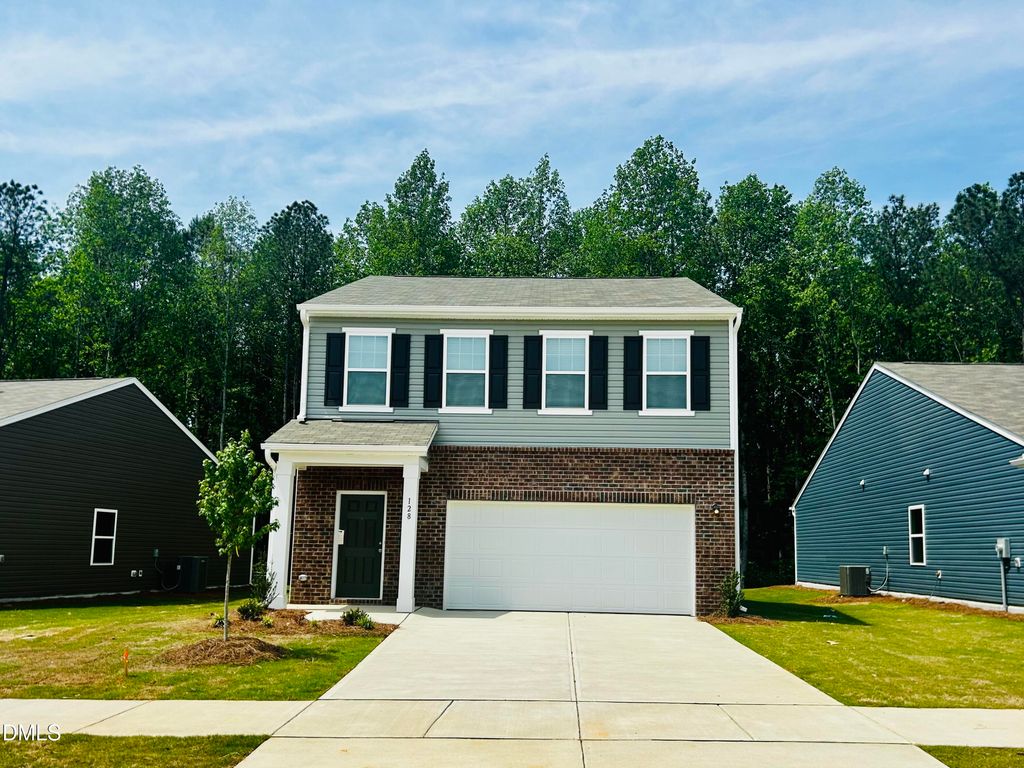 111 Valvanos Way, Wilsons Mills, NC 27520