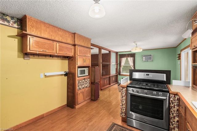 141 Winged Elm Lane, Mooresville, NC 28115