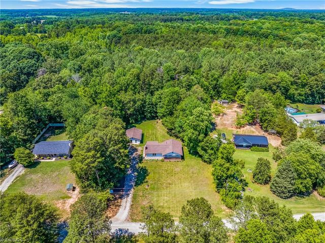 141 Winged Elm Lane, Mooresville, NC 28115