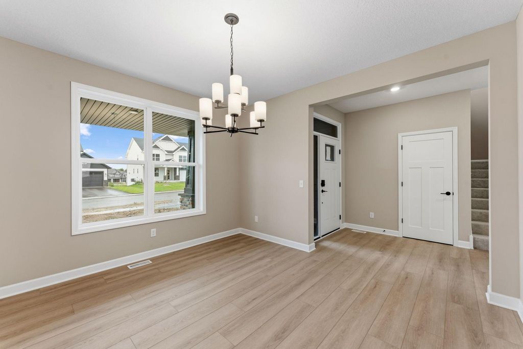 18623 Hythe Lane, Lakeville, MN 55044 — photo 5