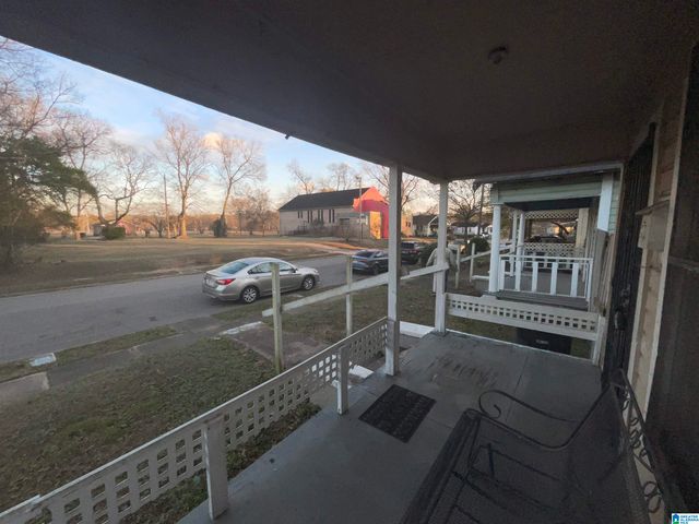 1262 AVENUE M, Birmingham, AL 35218