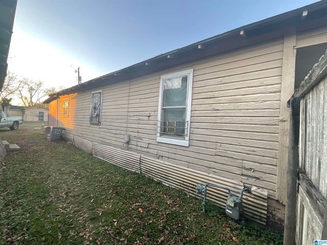 1262 AVENUE M, Birmingham, AL 35218