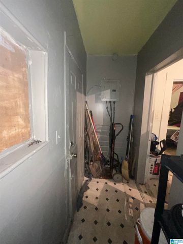 1262 AVENUE M, Birmingham, AL 35218