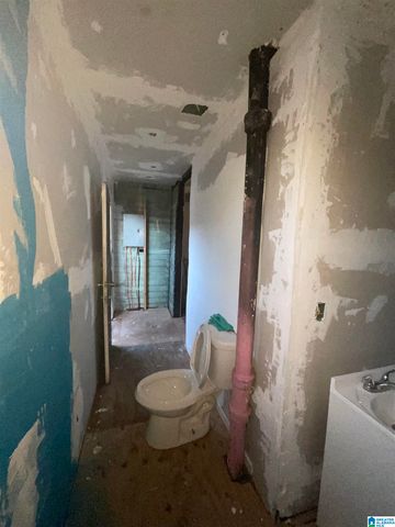 1262 AVENUE M, Birmingham, AL 35218