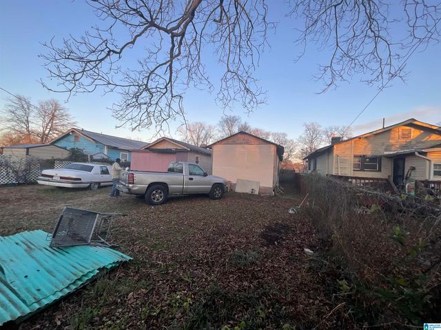 1262 AVENUE M, Birmingham, AL 35218